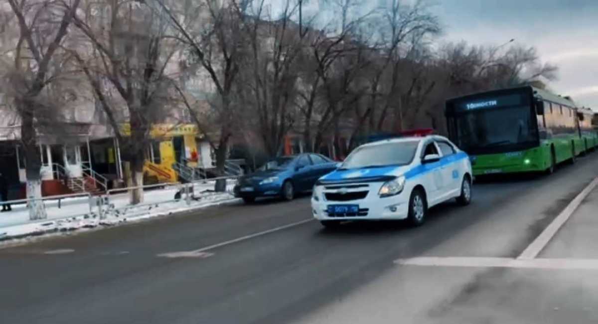 Абай облысында полицейлер жаңа жылдық шыршада балалардың қауіпсіздігін қамтамасыз етті