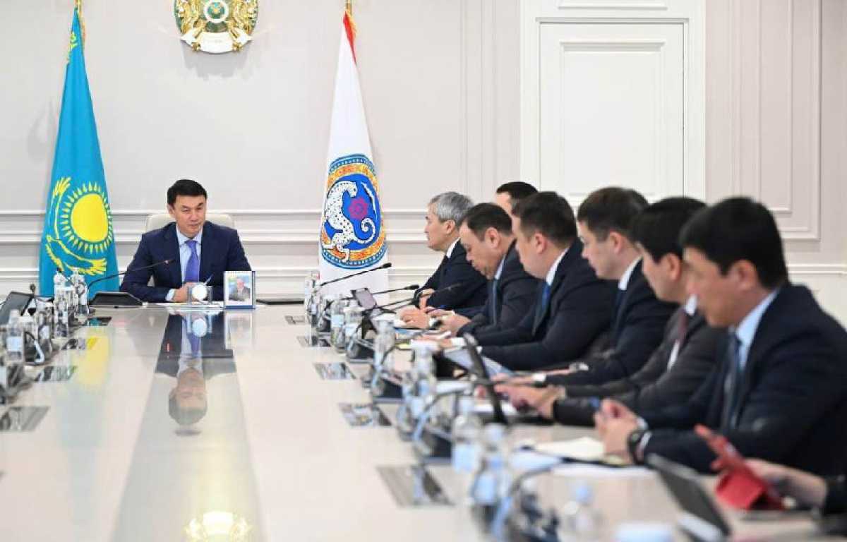 Алматыда қалалық басқаруды цифрландыру және жасанды интеллектті енгізу мәселелері талқыланды