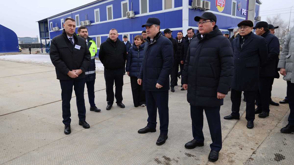 Олжас Бектенов Алатау қаласының инвестициялық және инфрақұрылымдық жобаларымен танысты