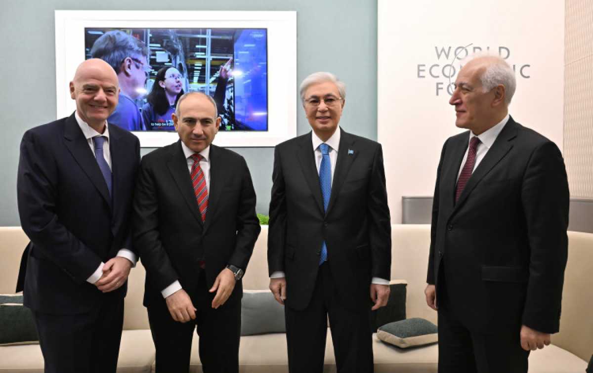 Мемлекет басшысы Давоста бірқатар кездесу өткізді