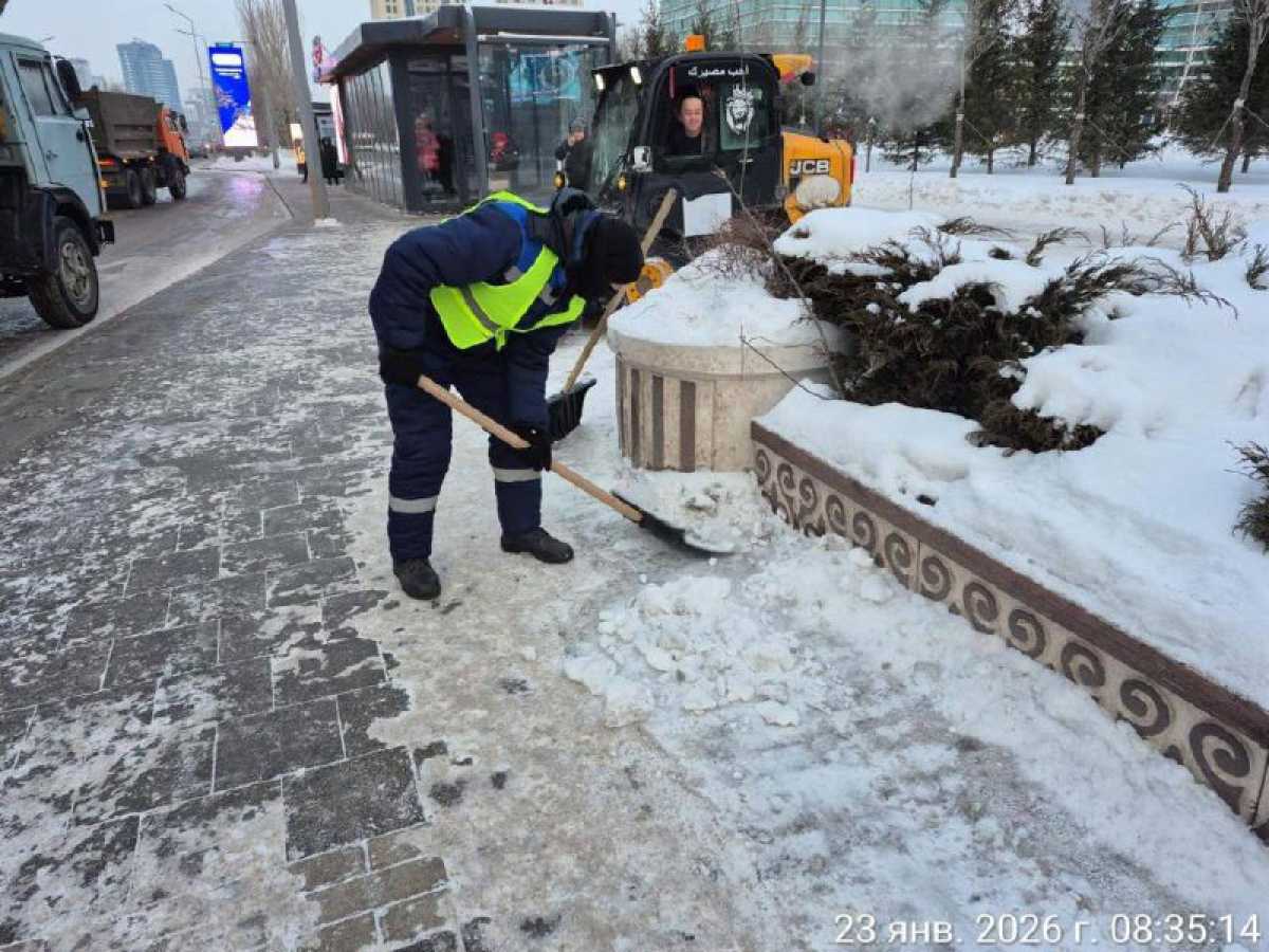 Астанада қар күреуге 1300-ден аса арнайы техника жұмылдырылды