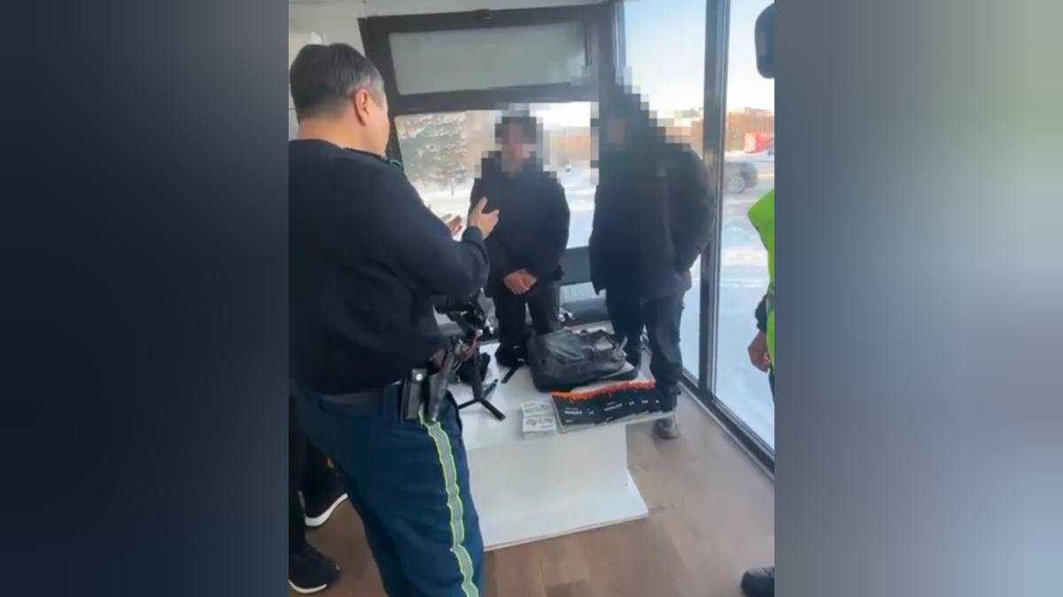 Астанада туристік полиция заңсыз дрон ұшырмақ болған шетел азаматтарын ұстады