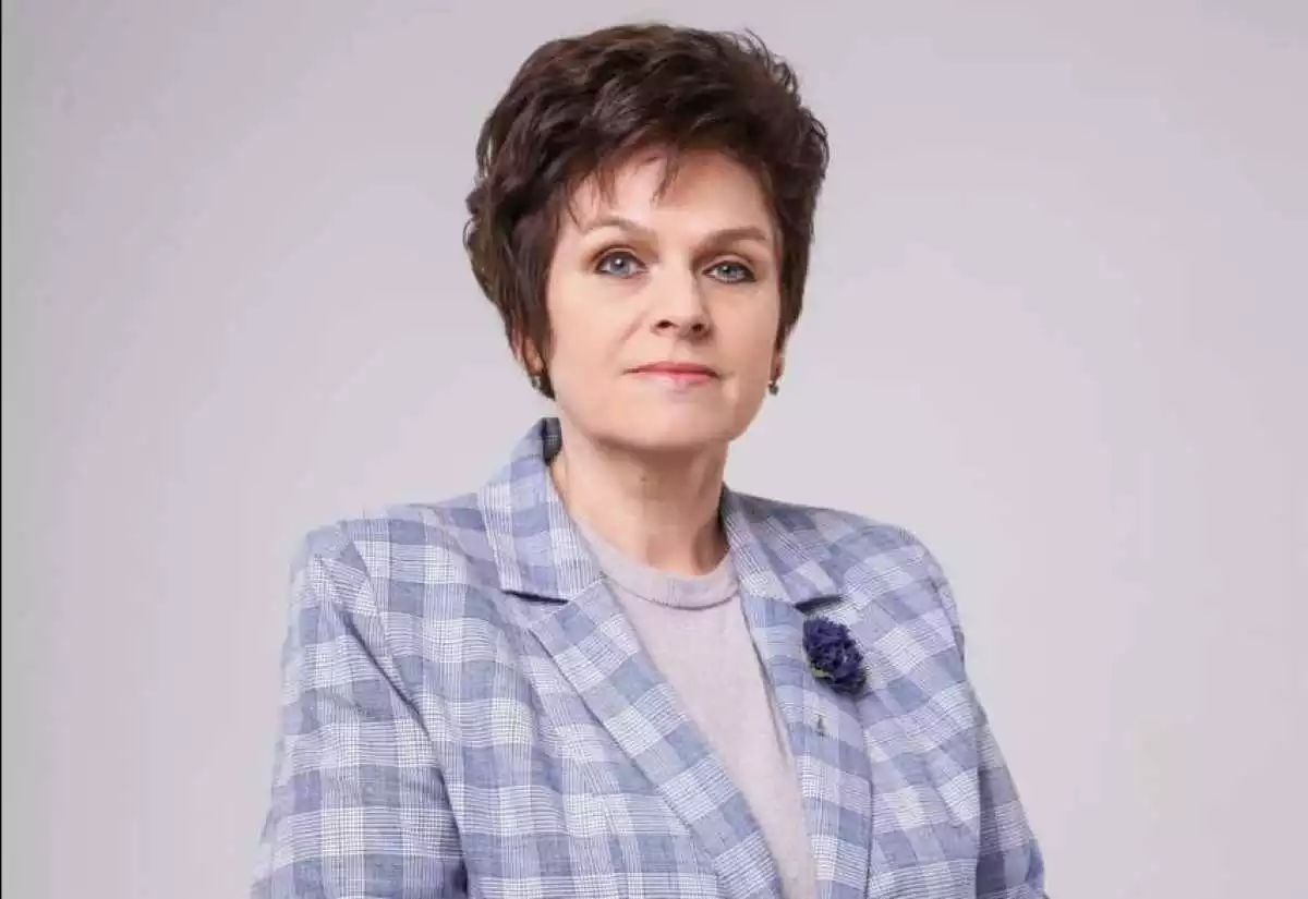 Мемлекет басшысы Қасым-Жомарт Тоқаев мектеп мұғалімі Татьяна Белоусованы құттықтады