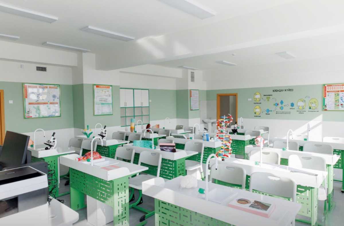 Алматыда мектеп құрылысы қарқын алды