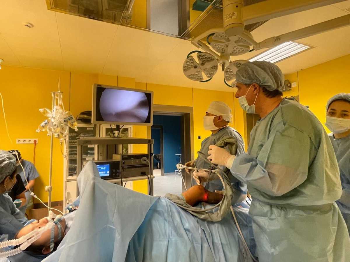 Алматыда балаларға тізе буынына заманауи оталар жасалды