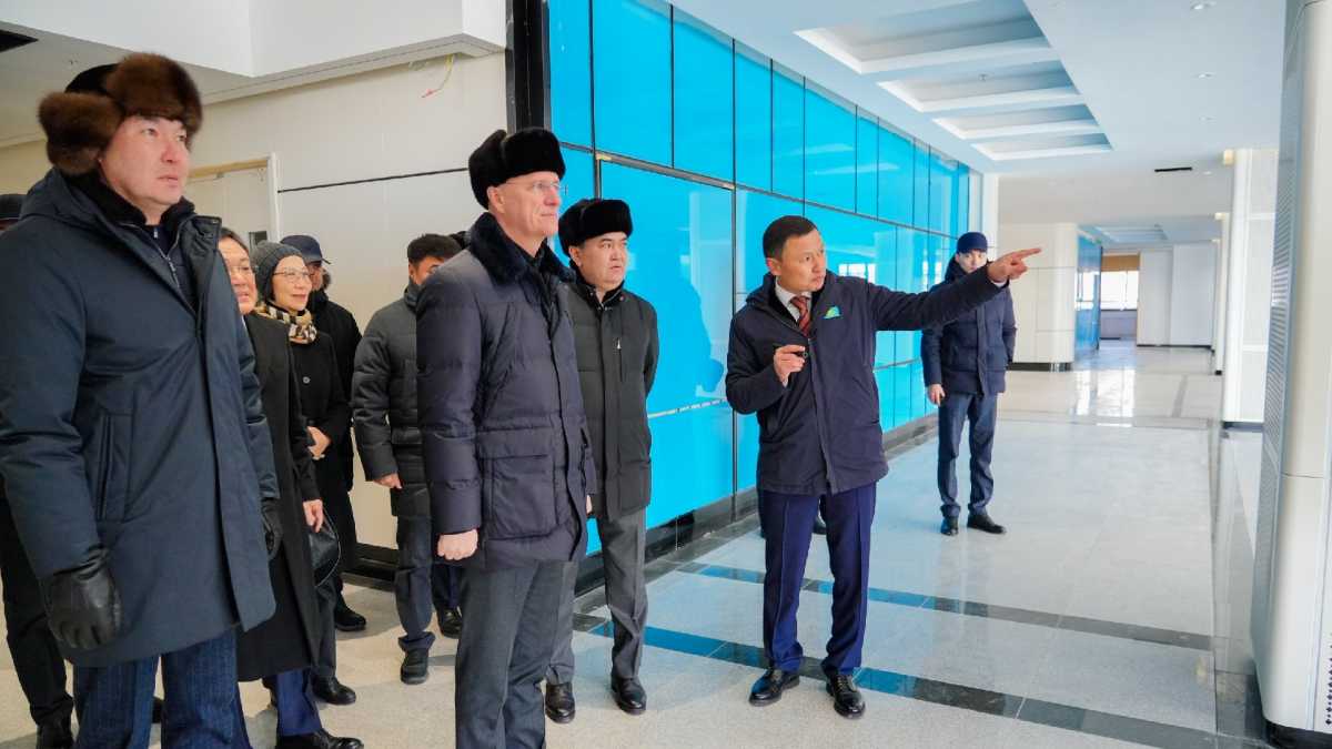 Роман Скляр Астанадағы LRT Бірыңғай диспетчерлік орталығының дайындық барысымен танысты