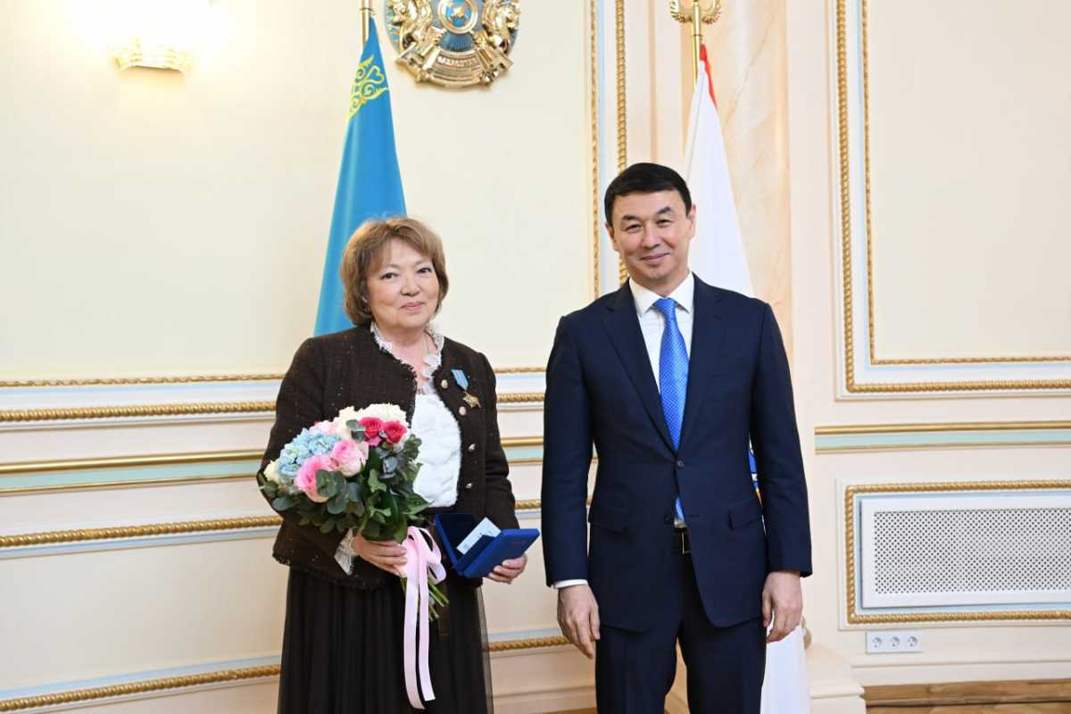 Алматыда 8 наурыз қарсаңында мемлекеттік наградалар табысталды