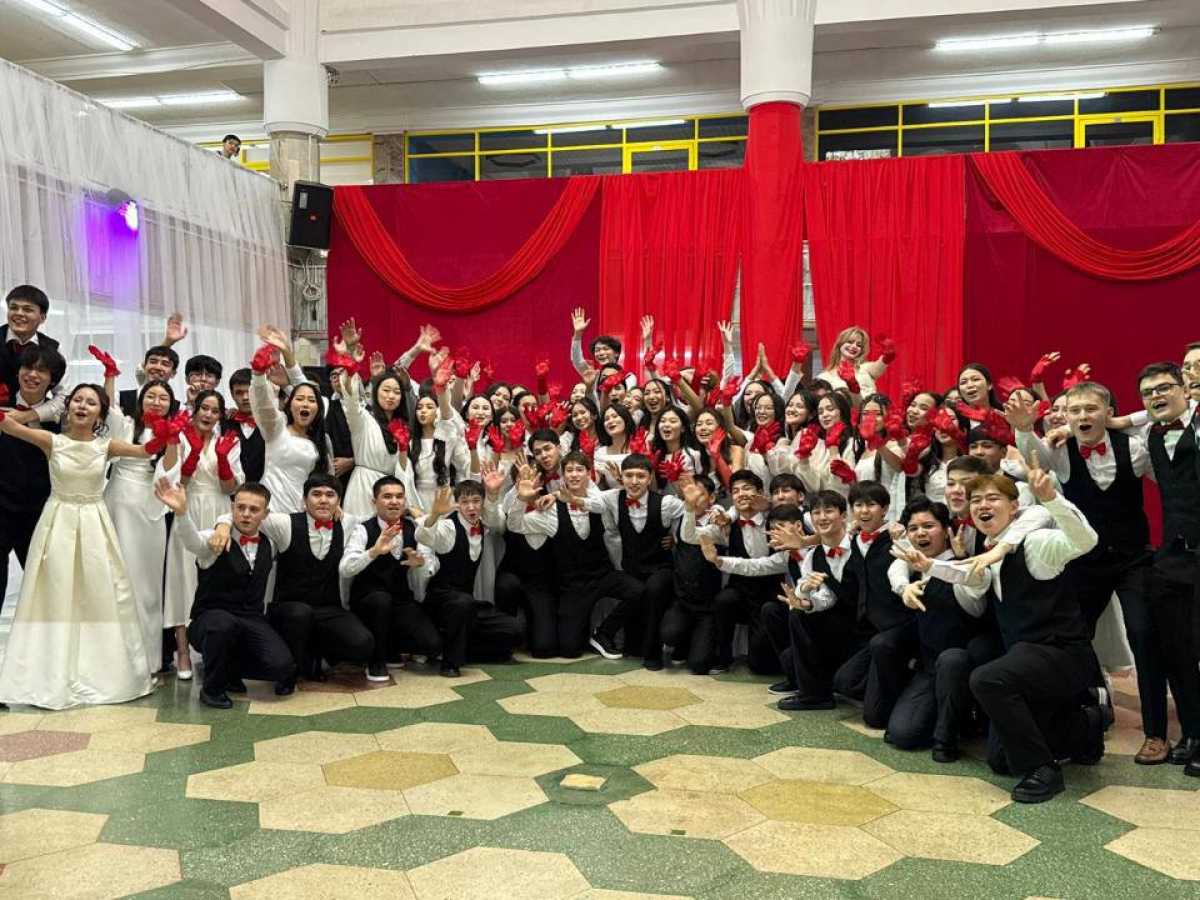 Астанада «Көктем симфониясы» атты салтанатты бал өтті