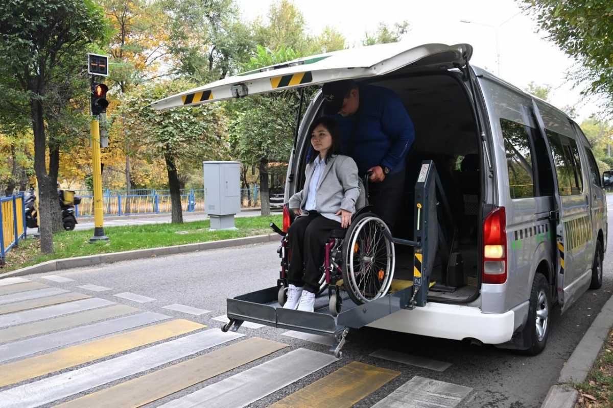 Референдум күні Алматыда 170 «Инватакси» көлігі қызмет көрсетеді