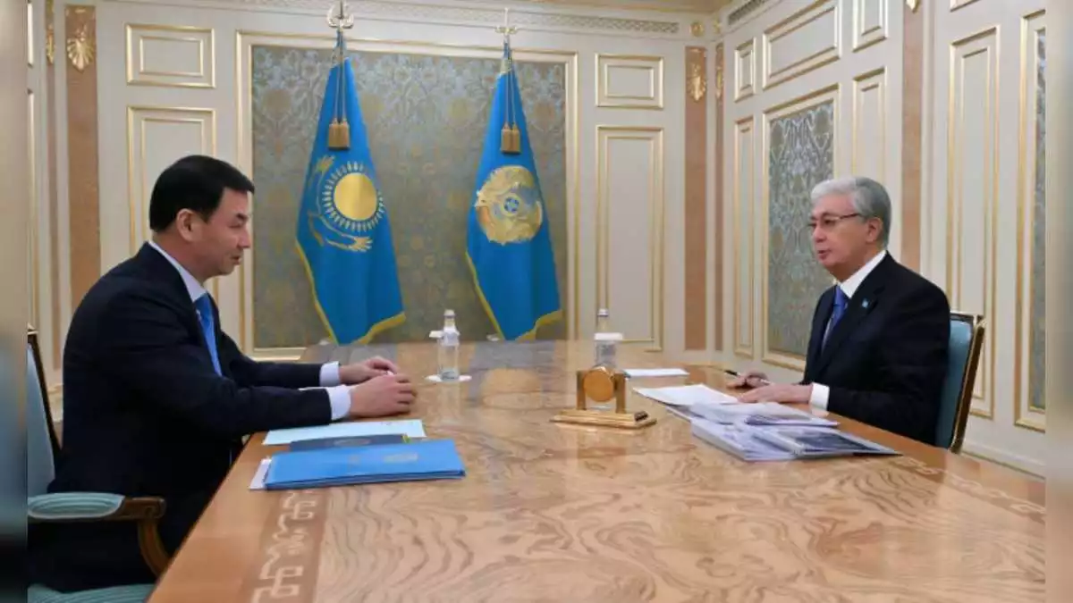 Мемлекет басшысы Алматы қаласының әкімі Дархан Сатыбалдыны қабылдады