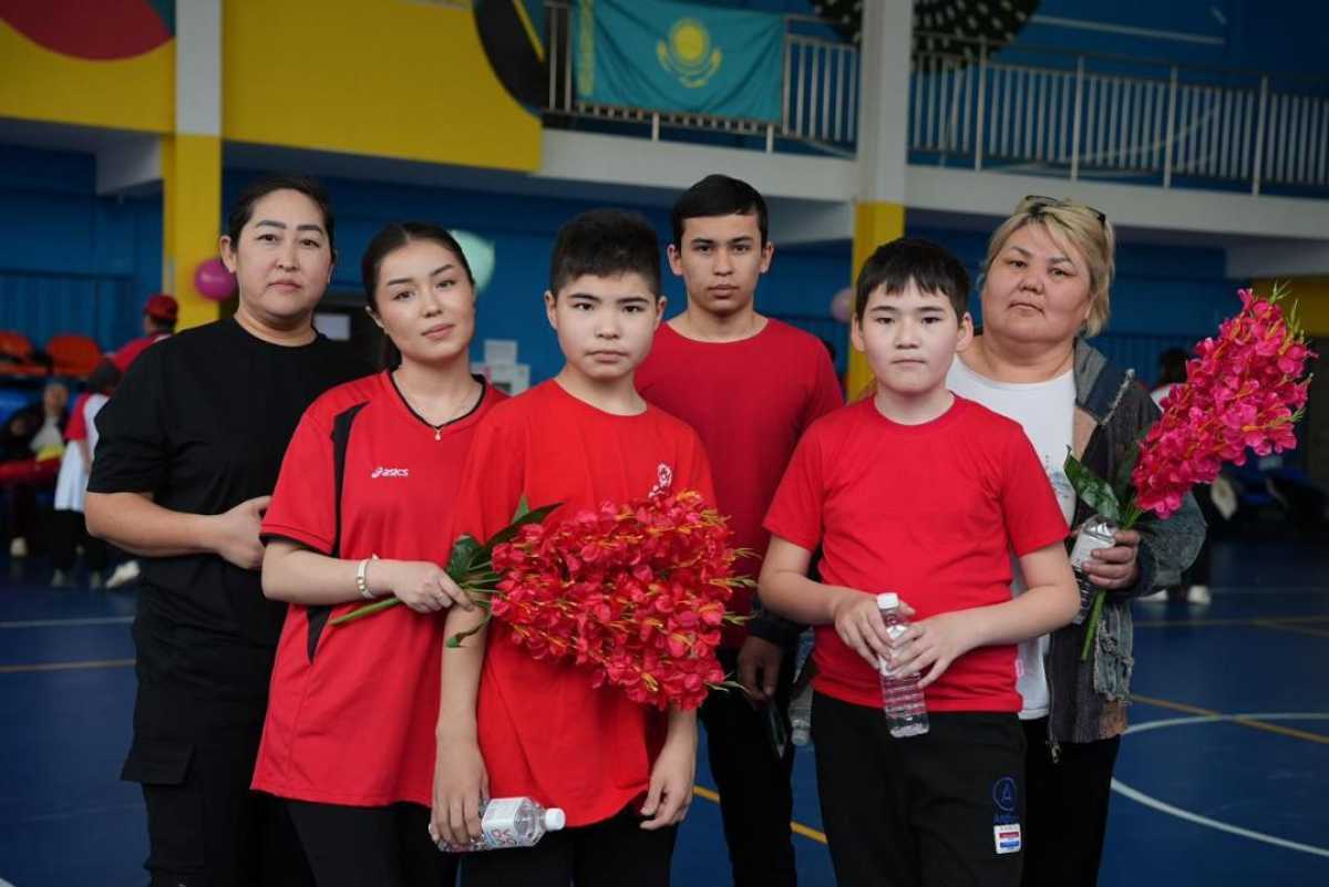 Алматыда дағдарысқа тап болған отбасыларға кешенді қолдау көрсетілуде