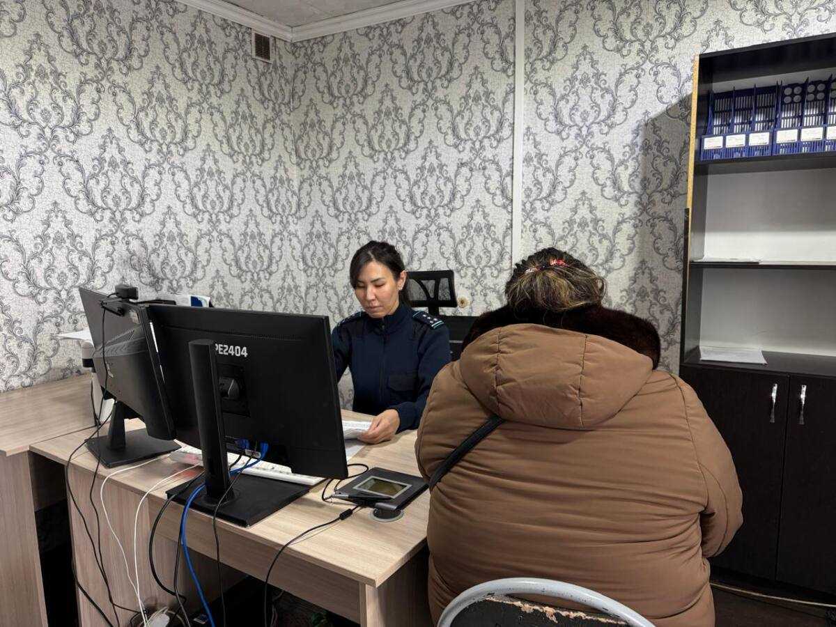 Қарағандыда тұрғындардың 15 млн теңгесін алаяқтықпен жымқырған күдікті ұсталды