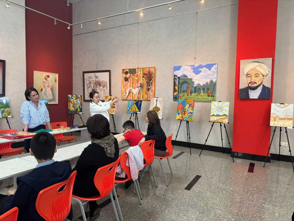 «Бала жүрегі – өнер әлемі»: Астанада ерекше балаларға арналған шеберлік сағаты өтті