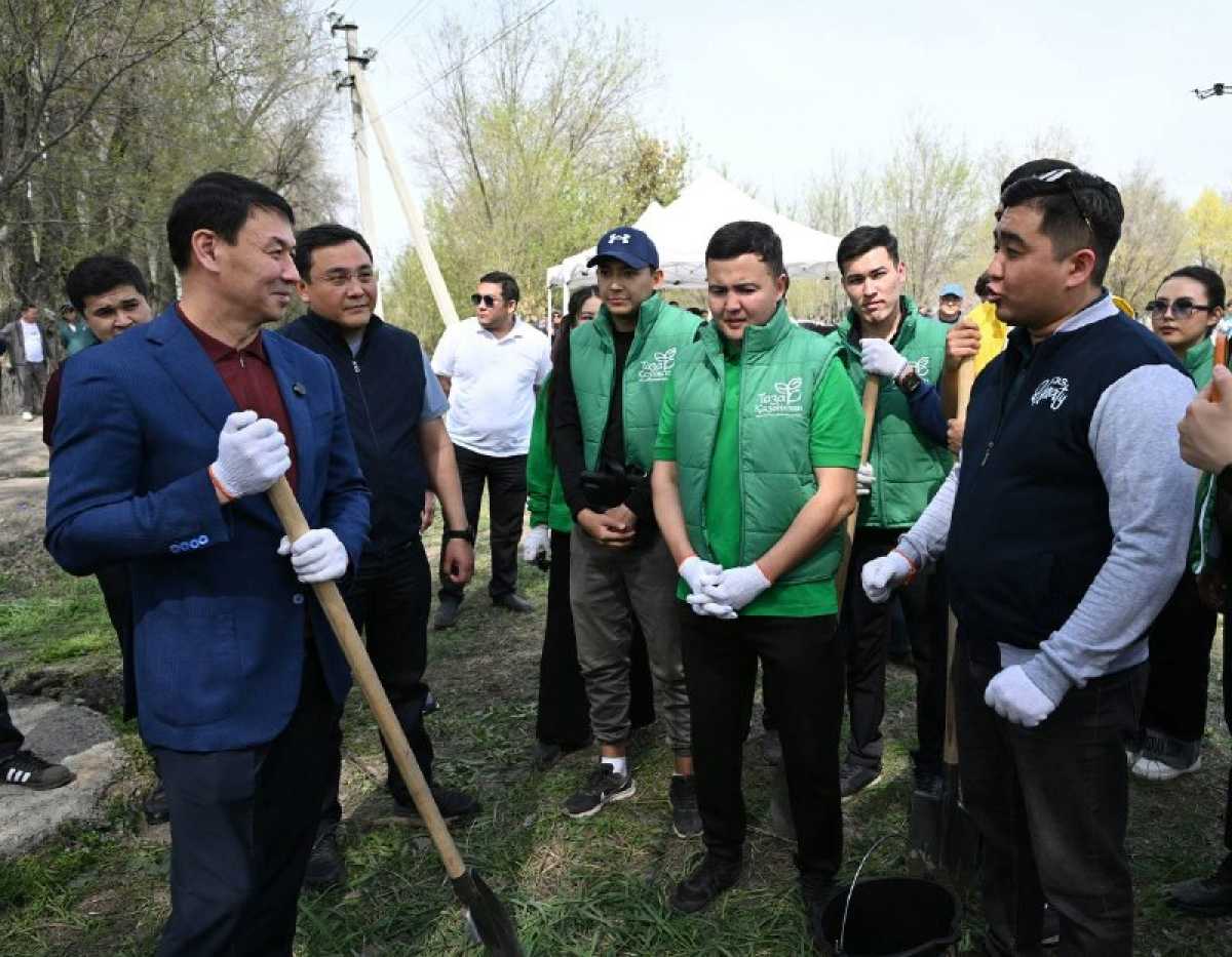 Алматыда жалпықалалық сенбілік өтті