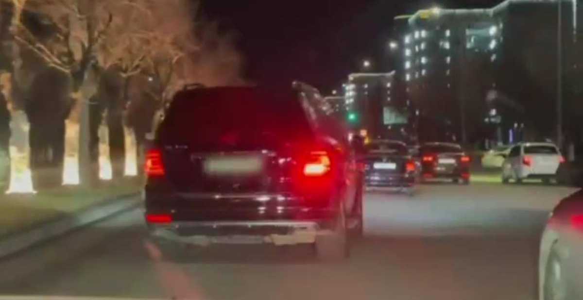 Ақтөбе облысында полиция жол қозғалысы ережелерін өрескел бұзған жүргізушілерді ұстады