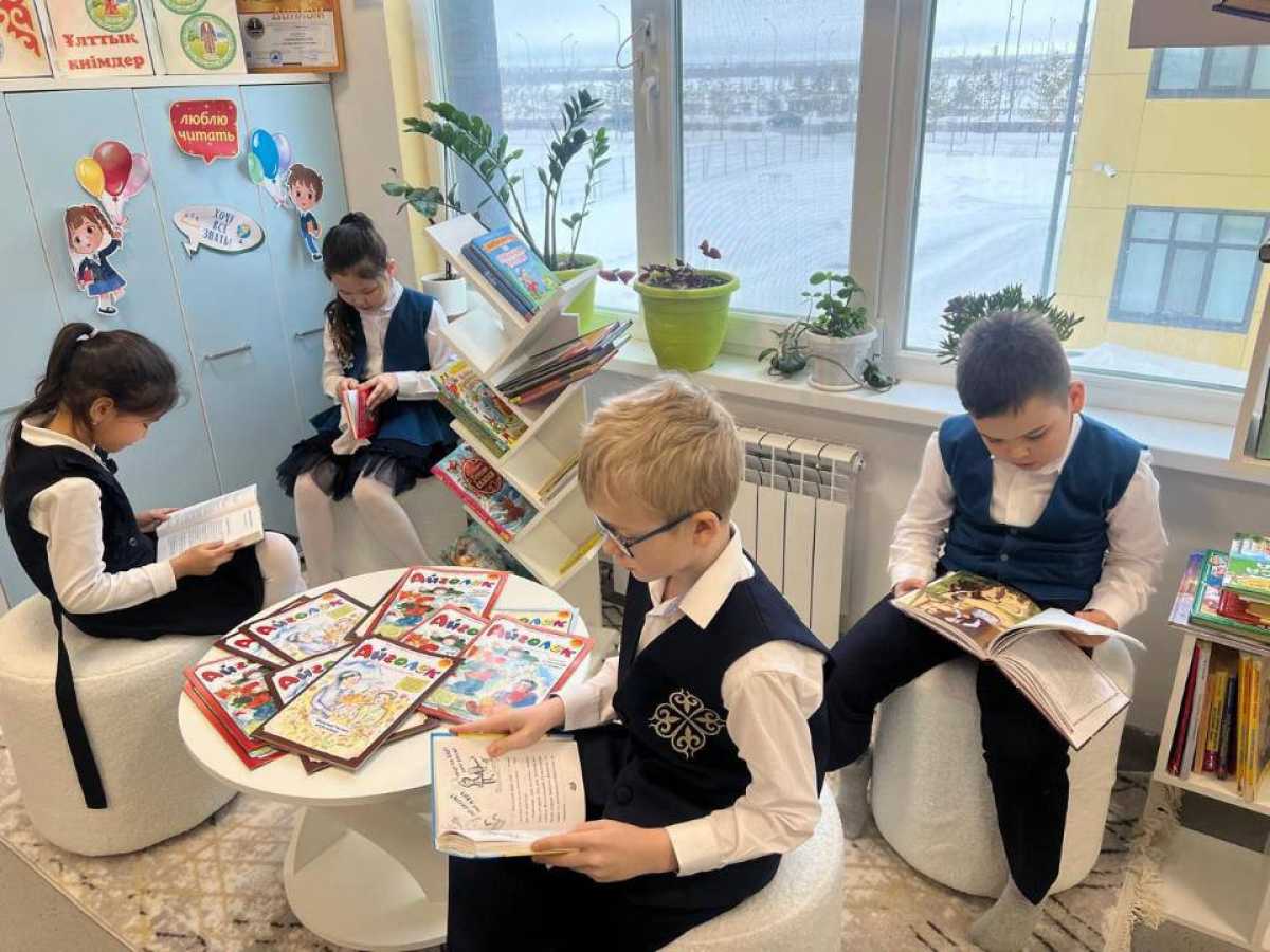 Елордалық мектептерде сынып ішінен кітап оқу бұрыштары ашылып жатыр