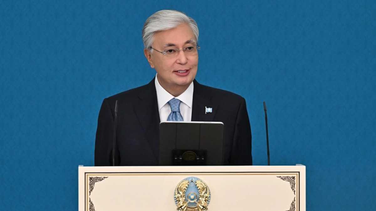 Қасым-Жомарт Тоқаев Дина Исламбекова мен Надежда Рябецті бокстан Азия чемпионы атануымен құттықтады