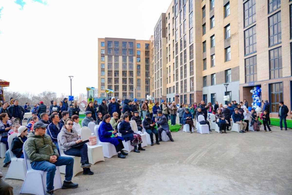 Астанада Yasin тұрғын үй кешенінің үлескерлері баспаналы болды