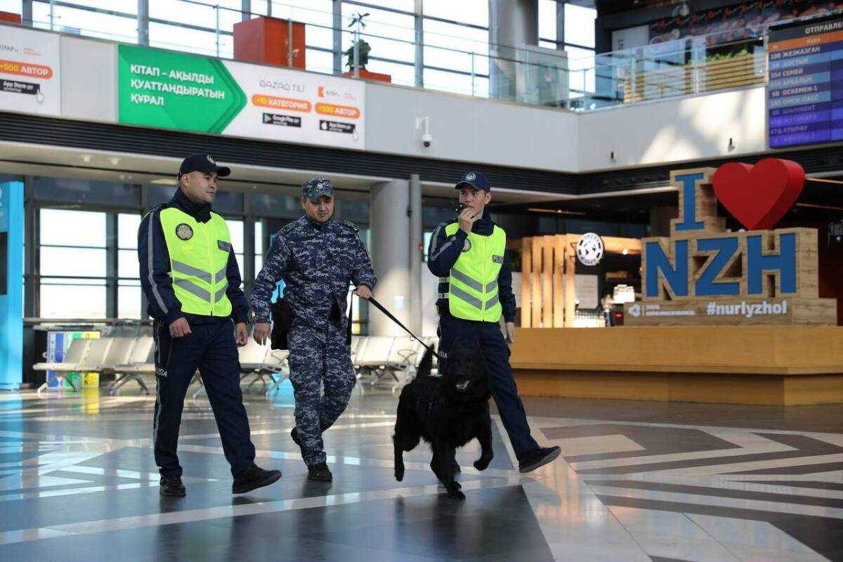 Елордада теміржол вокзалында мас күйінде қоғамдық тәртіпті бұзған азамат жауапқа тартылды