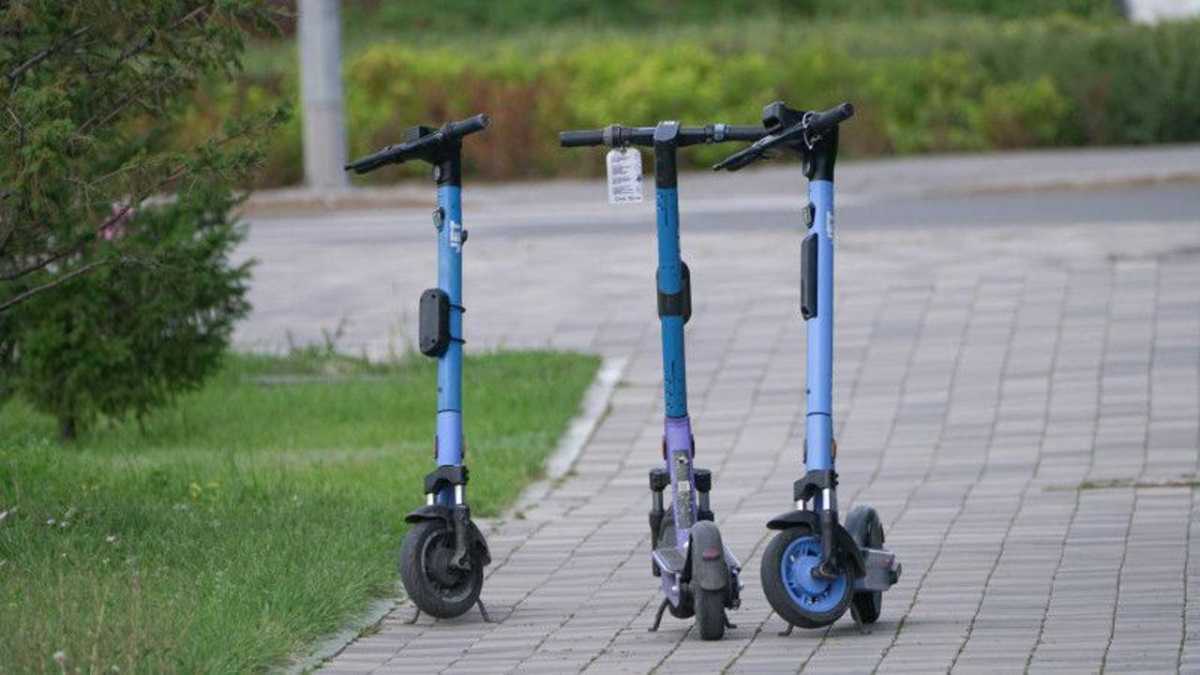 Елордада электросамокаттарды жүргізу қағидаларын сақтау бойынша бақылау күшейтілді