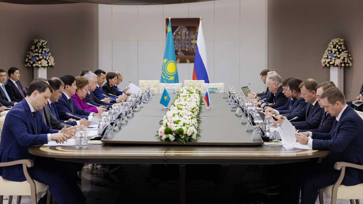 Қазақстан мен Ресей Өңірлік экологиялық саммит алаңында негізгі ынтымақтастық мәселелерін талқылады