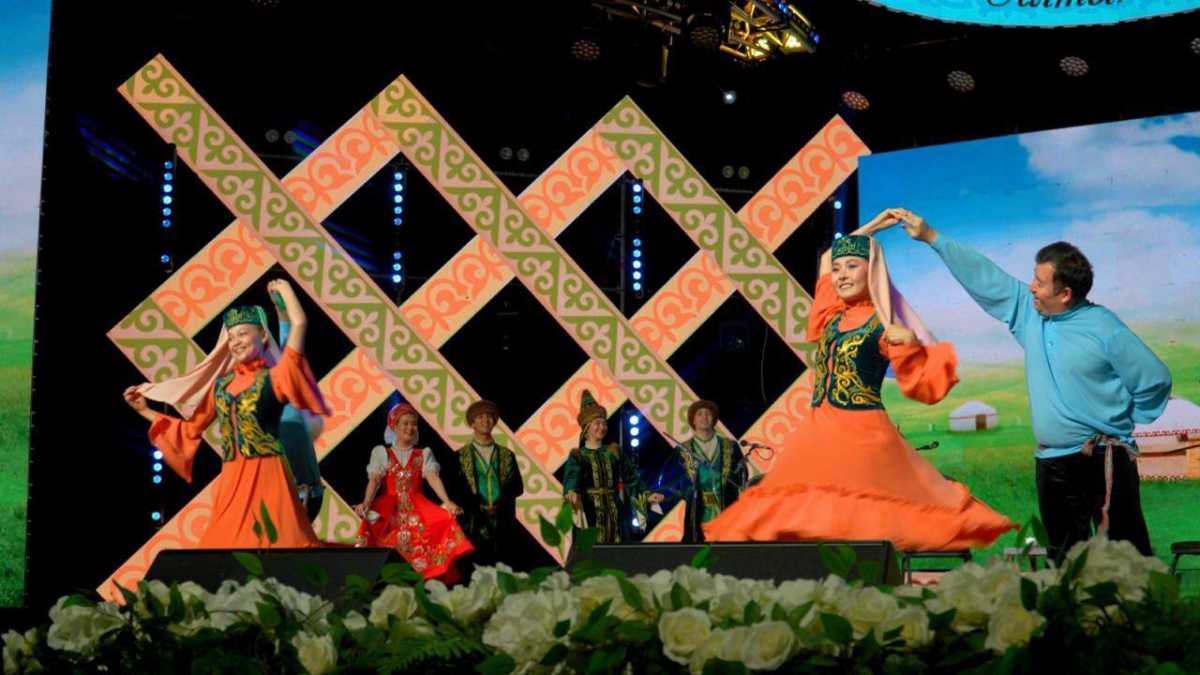 Астанада түрлі этнос өкілдерінің қатысуымен республикалық айтыс өтті