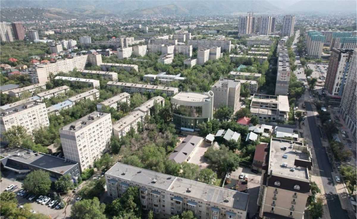 Алматыда тұрғын үйлердің сыртқы келбетін жаңғырту жұмыстары жүргізілуде