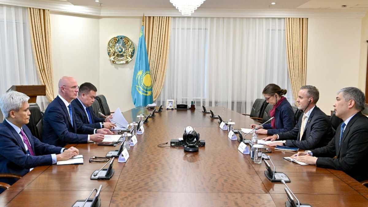 Роман Скляр ExxonMobil компаниясының басшылығымен кездесті