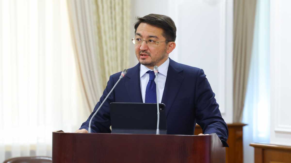 Қазақстанда AI-First тәсілі енгізілуде: салаларды цифрлық трансформациялаудың 20 картасы бекітілді