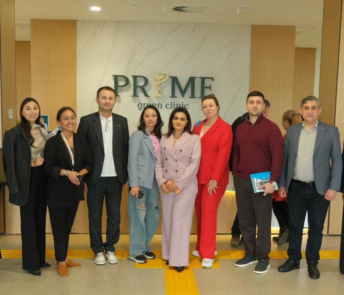 Астана Орталық Азиядағы жоғары технологиялы медицинаның орталығы ретіндегі орнын нығайтып келеді: шетелдік дәрігерлер елорданың клиникаларымен танысты