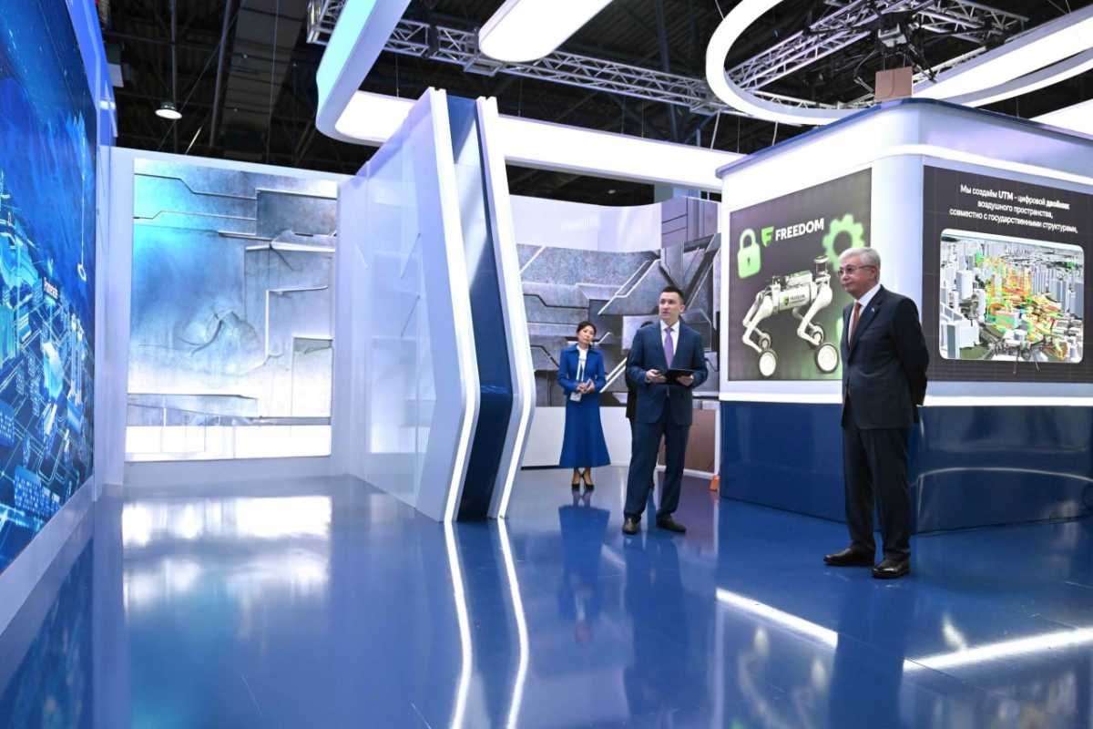 Қасым-Жомарт Тоқаевқа KEDEN, SmartCargo ақпараттық жүйелері мен көлік-логистика саласындағы цифрлық жобалар көрсетілді
