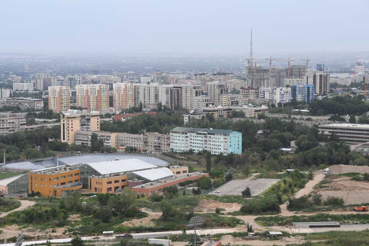 Алматыда жауын-шашынға байланысты коммуналдық қызметтер күшейтілген режимге көшті
