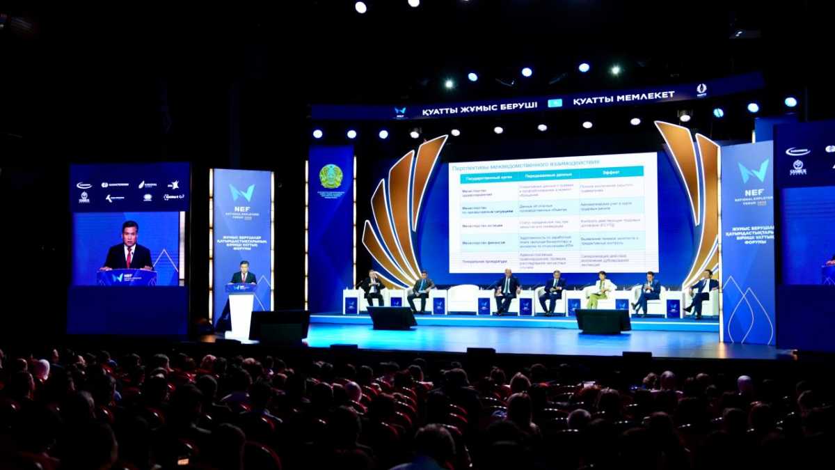 Астанада еңбек нарығының болашағы мен Қазақстанның кадрлық әлеуетін дамыту мәселелері талқыланды