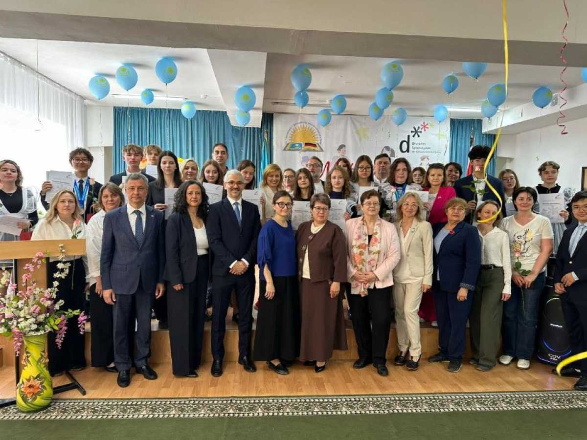 19 елордалық түлек Германияның үздік ЖОО-ларында тегін оқитын болды