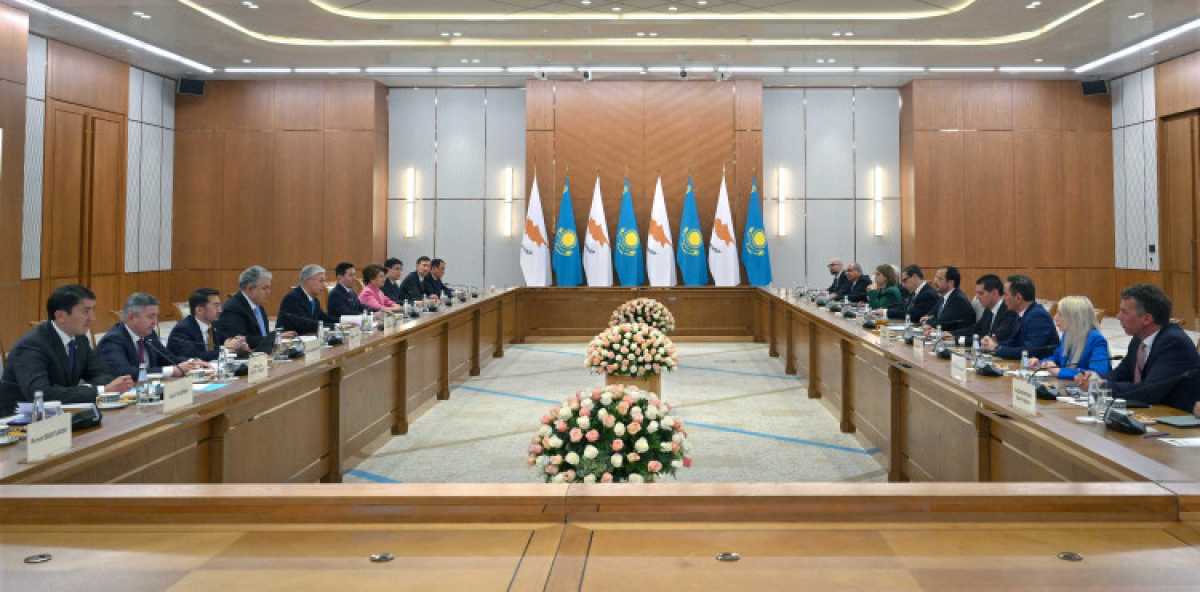 Қазақстан мен Кипр президенттері кеңейтілген құрамда келіссөз жүргізді