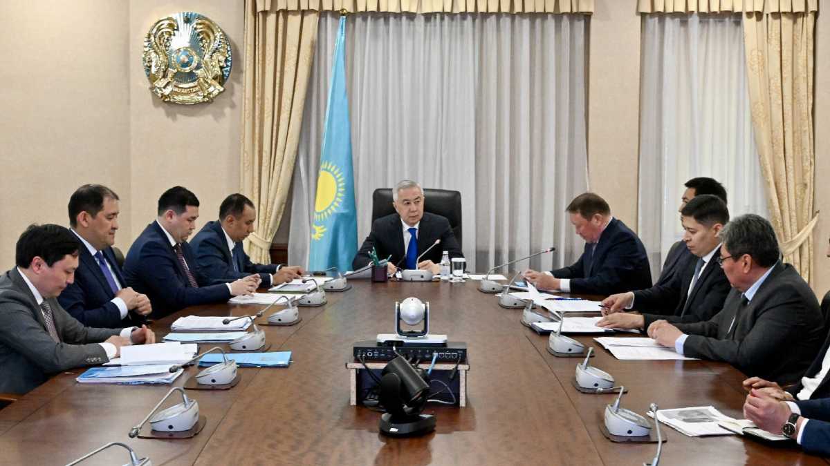 Серік Жұманғарин Торғай өңірін кешенді дамыту жөнінде кеңес өткізді