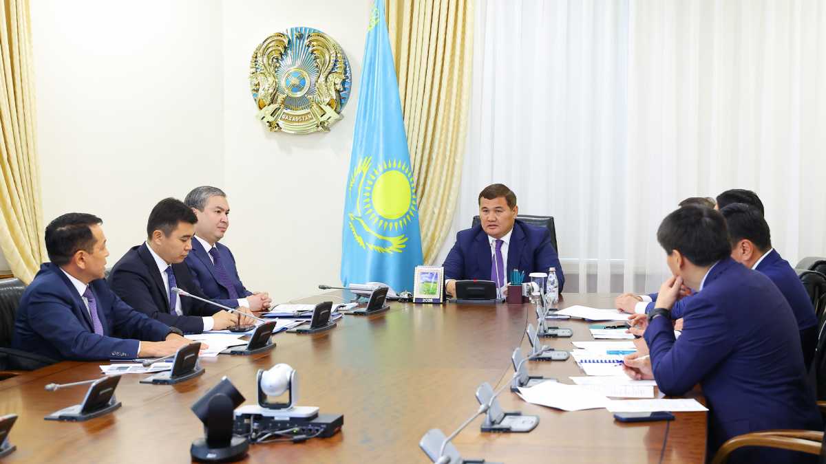 Үкіметте тұрғын үй және әлеуметтік инфрақұрылым нысандарының құрылыс сапасы мәселелері қаралды