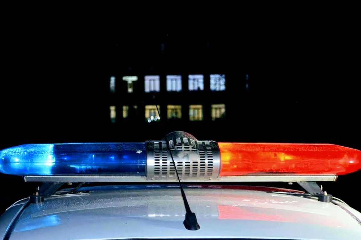 Елордада жүк көлігінің жүргізушісі нөмірін камерадан жасырмақ болған
