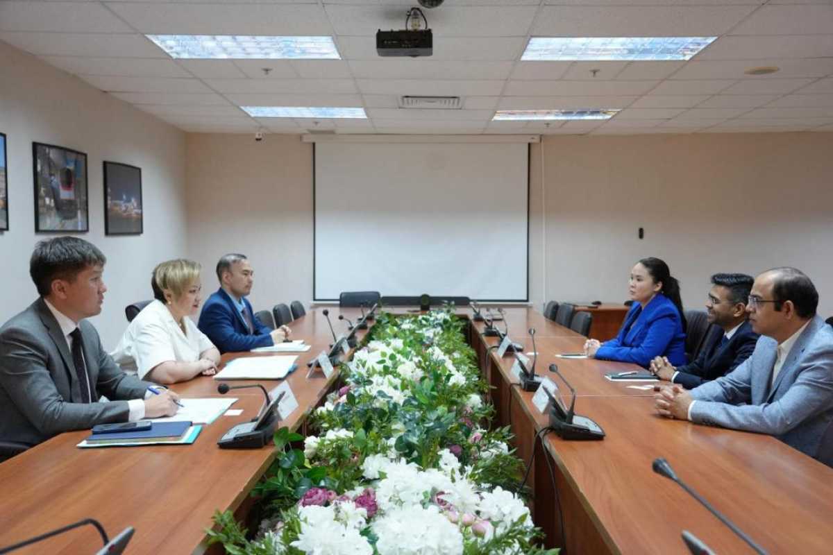 «Cathay» әуе компаниясы Қазақстанға жүк және жолаушылар рейстерін ашады