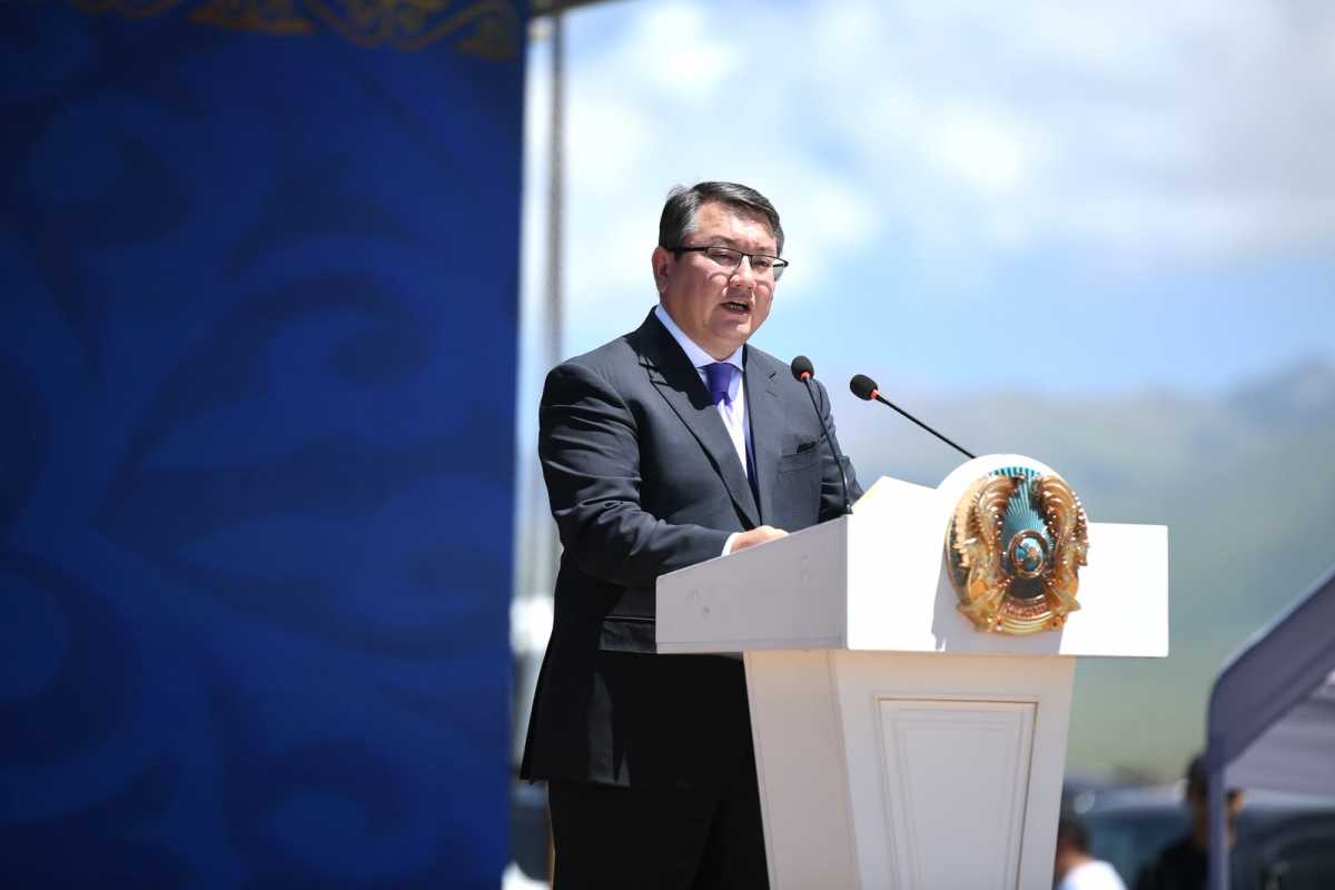Президент Райымбек ауданының тұрғындарын 90 жылдық мерейтойымен құттықтады