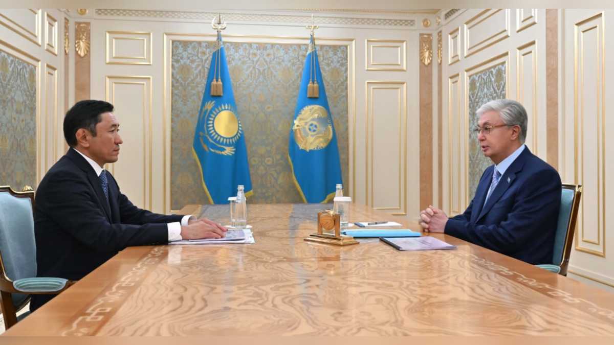 Мемлекет басшысы Атырау облысының әкімі Болат Ақшолақовты қабылдады