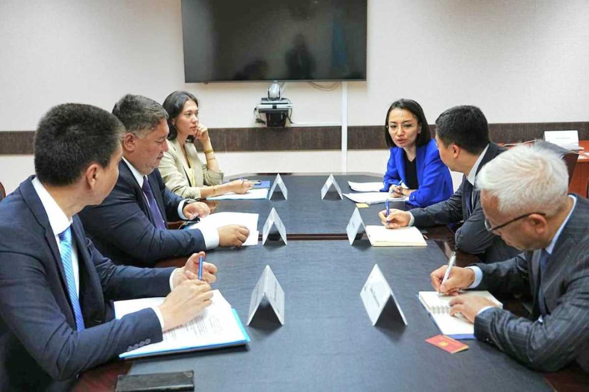 Қазақстан мен Қытай арасында жаңа өңірлік әуе бағыттары ашылады