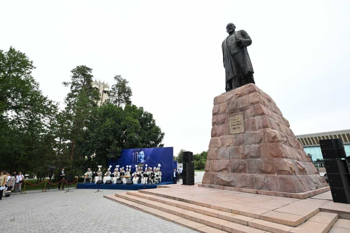 Қасым-Жомарт Тоқаев қазақстандықтарды Абай күнімен құттықтады