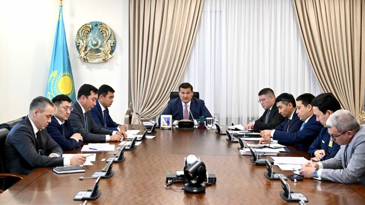 Үкіметте теміржол вокзалдарын жаңғырту және реконструкциялау мәселелері талқыланды