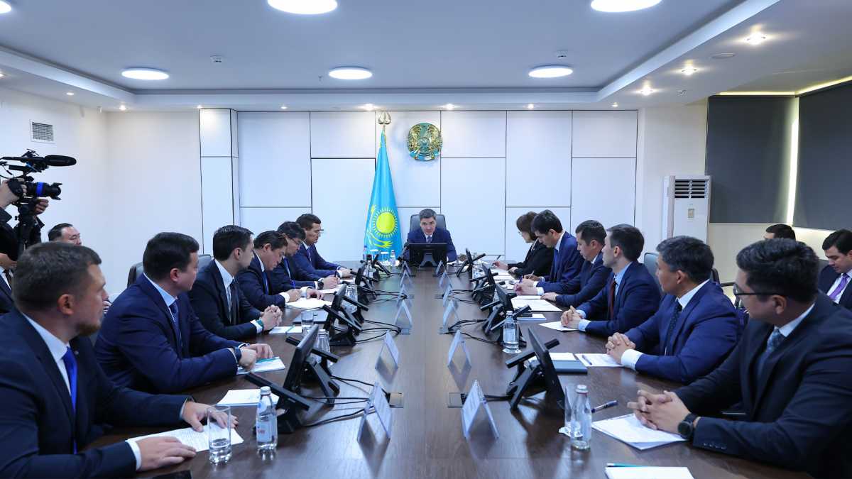 Қазақстанда денсаулық сақтау жүйесін толық цифрландыру жұмысы жеделдетіледі