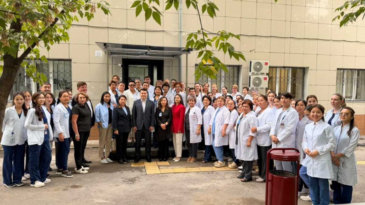 Алматыда қауіп тобындағы жүкті әйелдерге арналған орталық ашылды