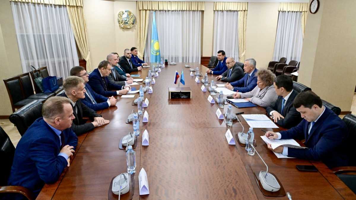 Серік Жұманғарин Ленинград облысының губернаторымен өнеркәсіп және АӨК салаларындағы жаңа жобаларды талқылады