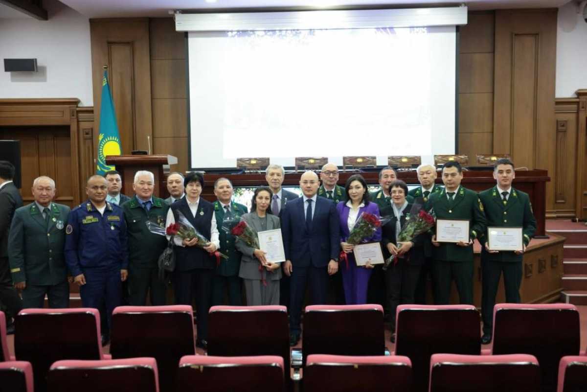 Орман шаруашылығы қызметкерлері кәсіби мерекеге орай марапатталды
