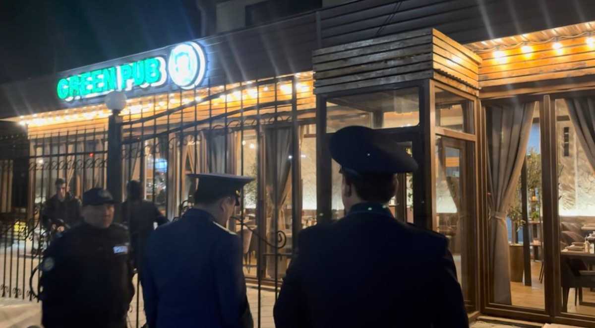 Жетісуда түнгі рейд кезінде 3 дүкеннен заң бұзушылық тіркелді